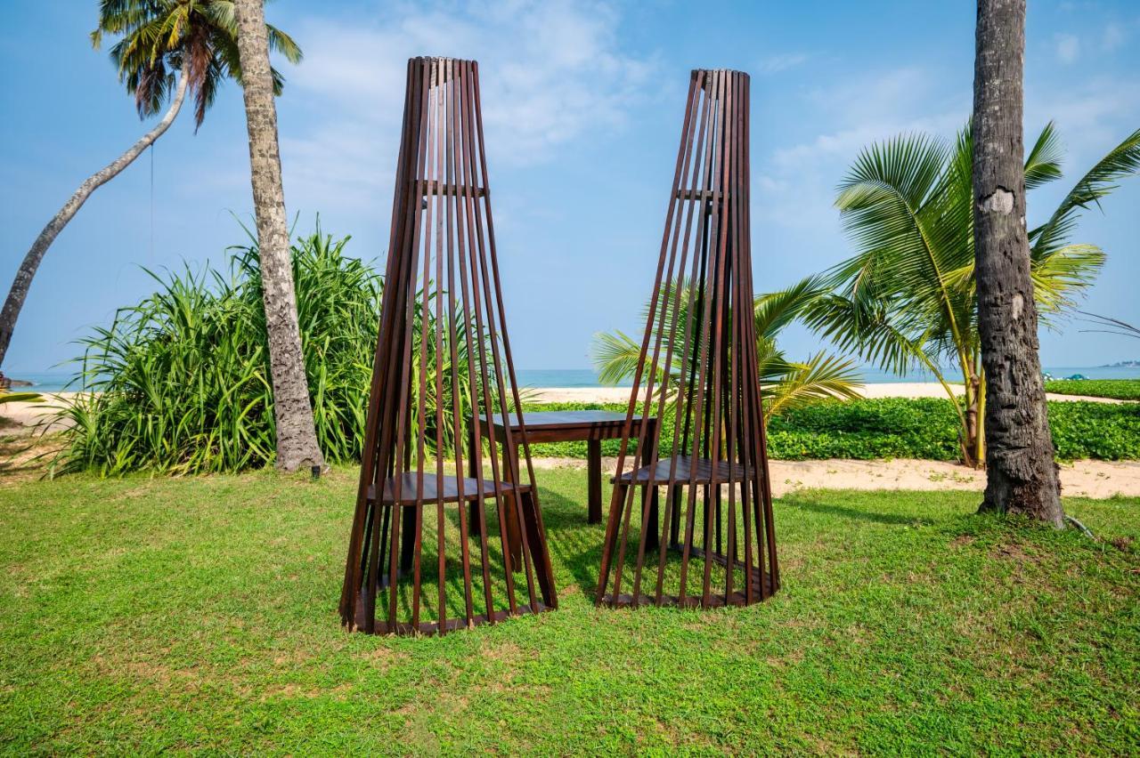 Shinagawa Beach Balapitiya Luaran gambar